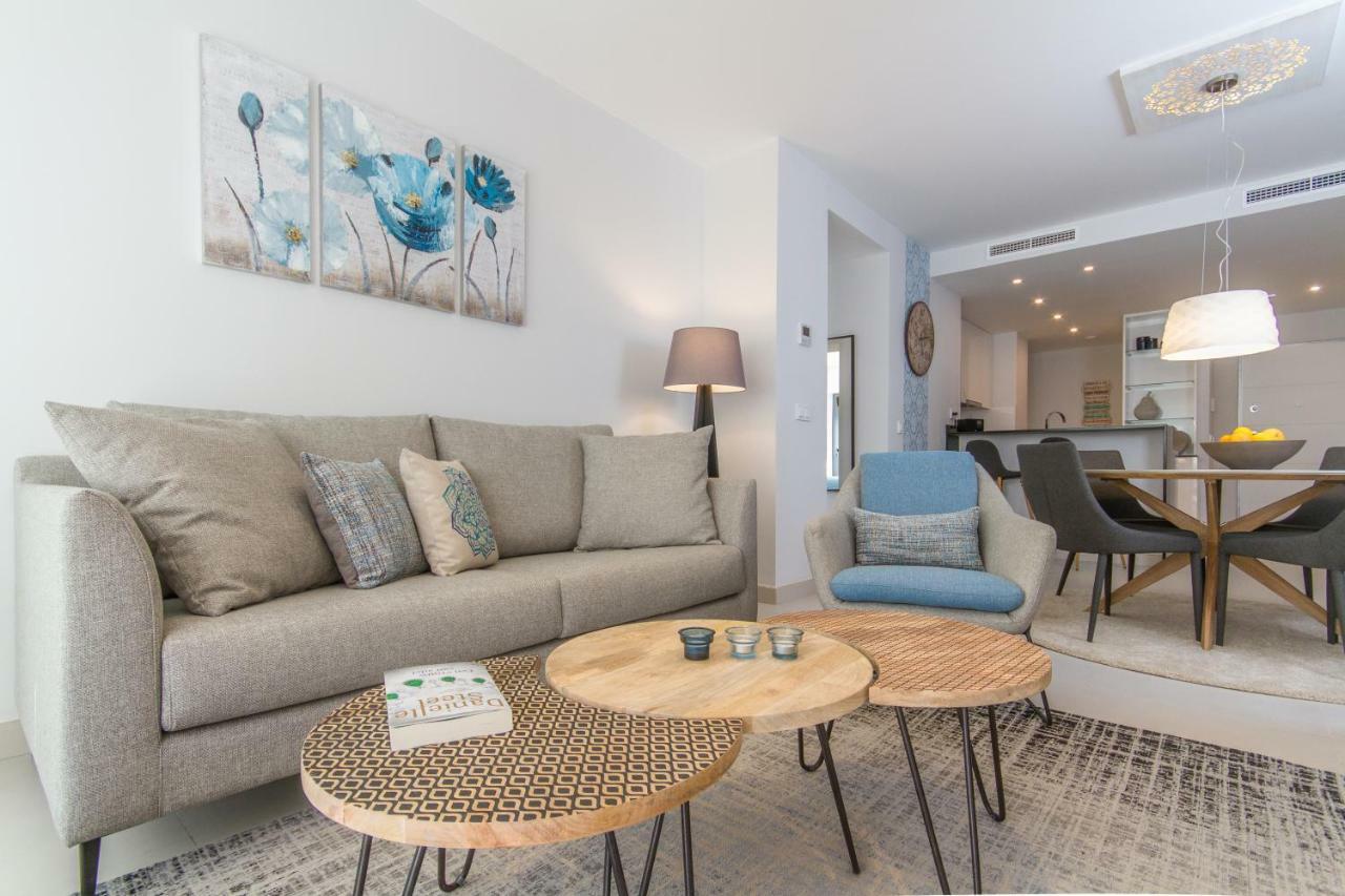 Urbano Blanco Apartments 卡尔佩 外观 照片